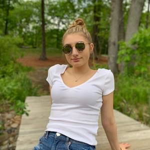 Meet your Posher, Tara